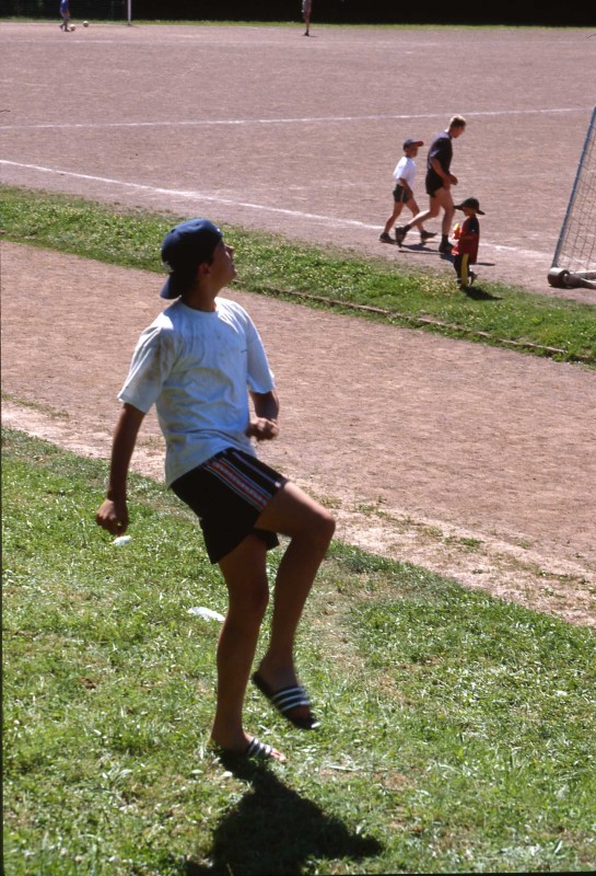 2000-147.jpg